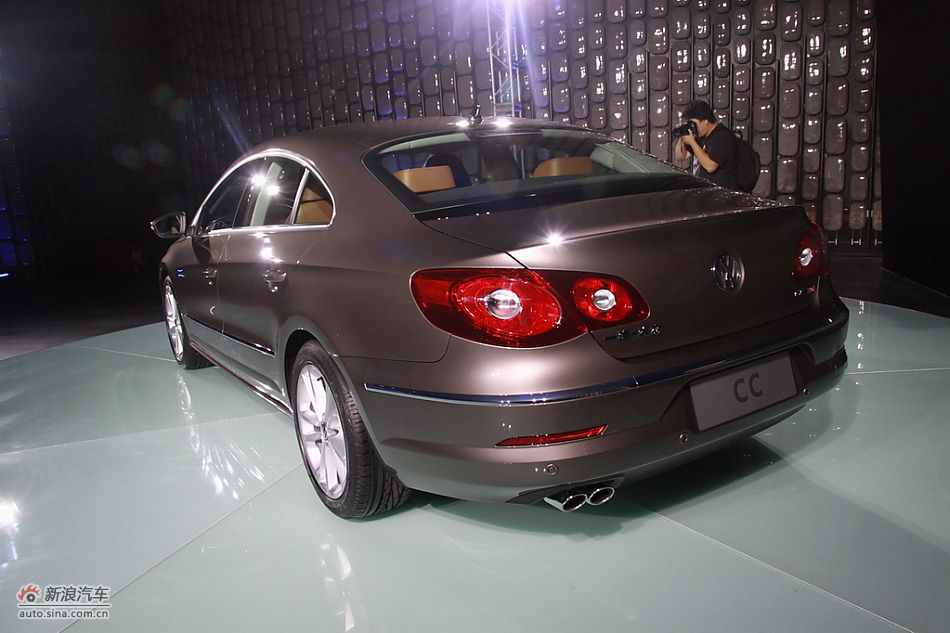 一汽大众CC上市现场图