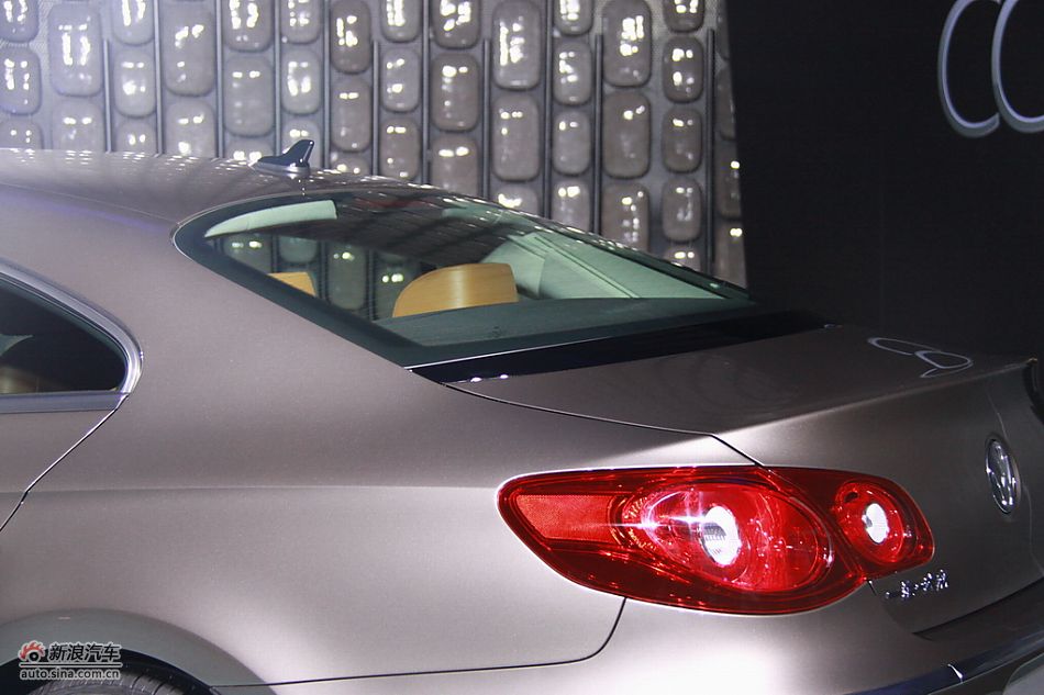 一汽大众CC上市现场图