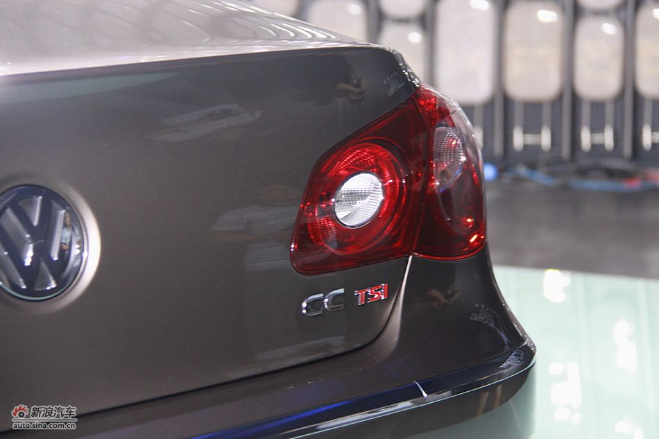 一汽大众CC上市现场图