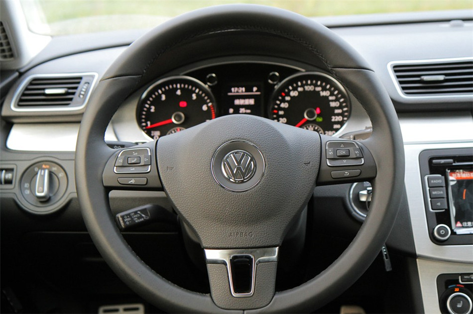 2012款 一汽大众CC 1.8TSI自动精英型