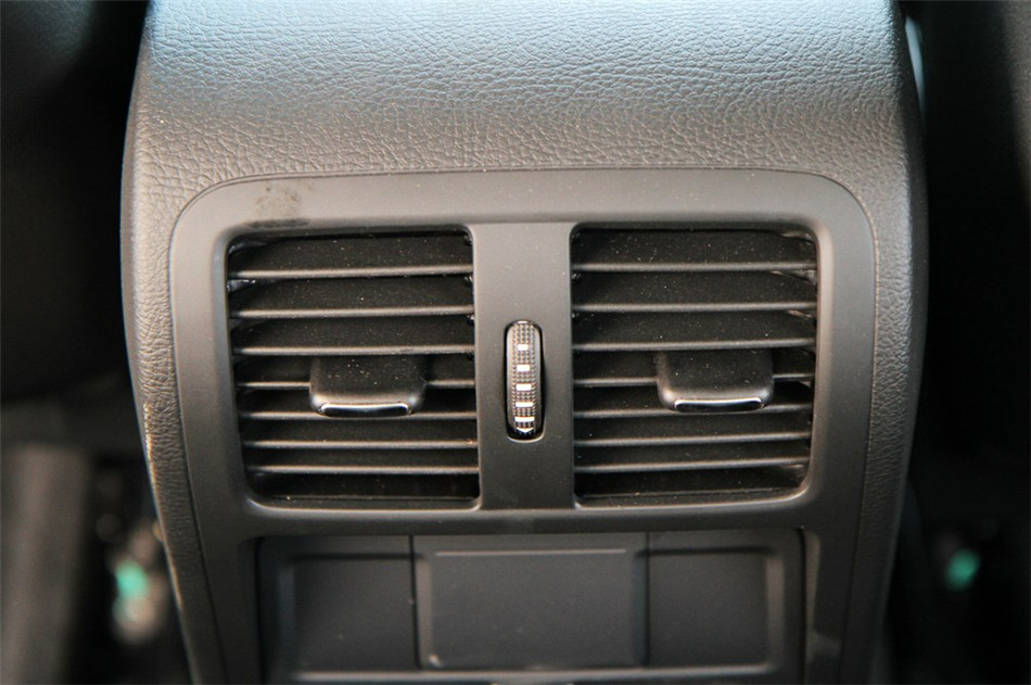 2012款 一汽大众CC 1.8TSI自动精英型