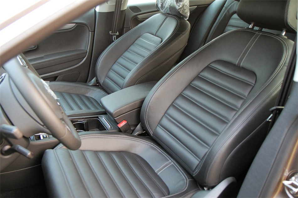 2012款 一汽大众CC 1.8TSI自动精英型