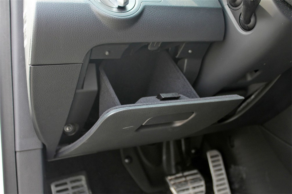 一汽大众CC- 2013款 2.0TSI DSG 豪华型 