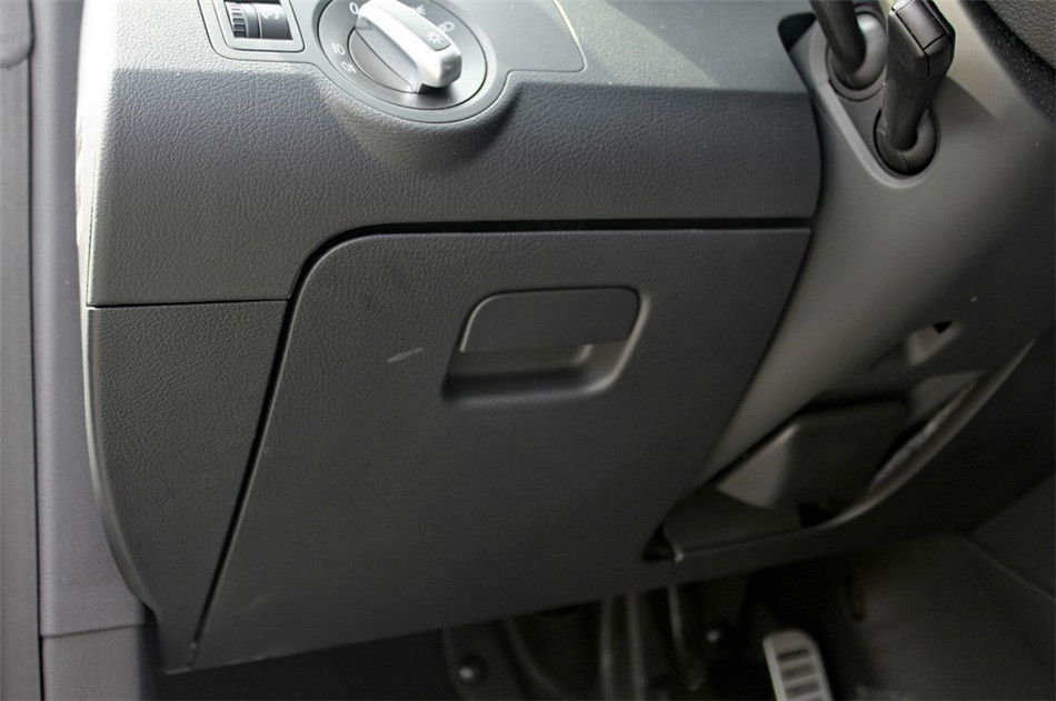 一汽大众CC- 2013款 2.0TSI DSG 豪华型 