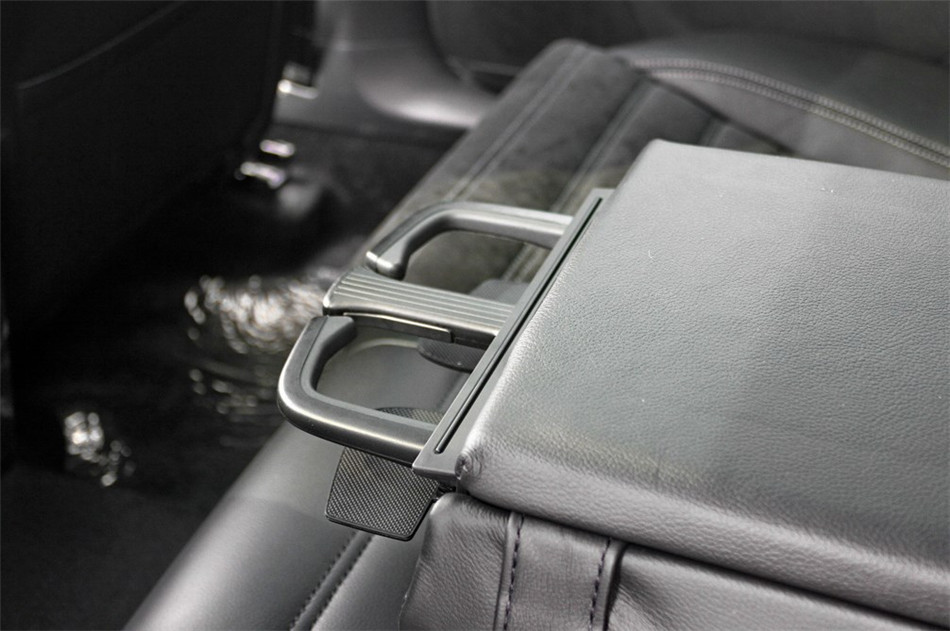 一汽大众CC- 2013款 2.0TSI DSG 豪华型 