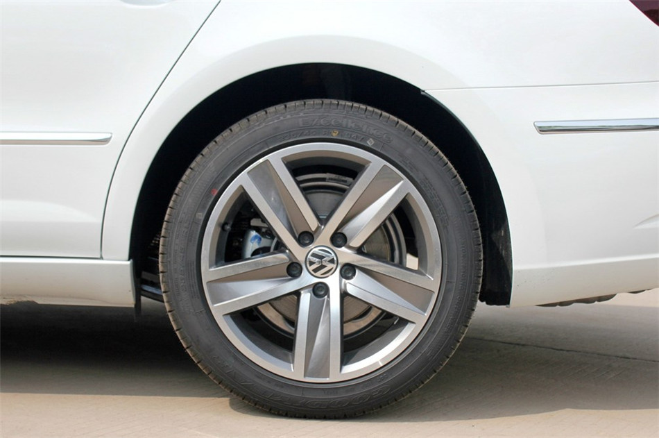 一汽大众CC- 2013款 2.0TSI DSG 豪华型 