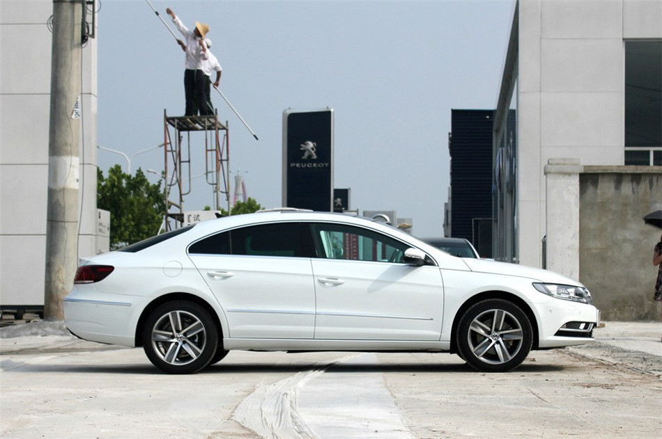 一汽大众CC- 2013款 2.0TSI DSG 豪华型 