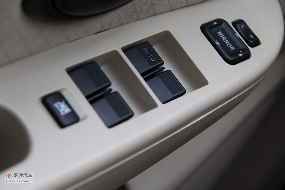 海马王子内饰细节