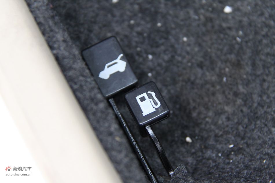 海马王子内饰细节