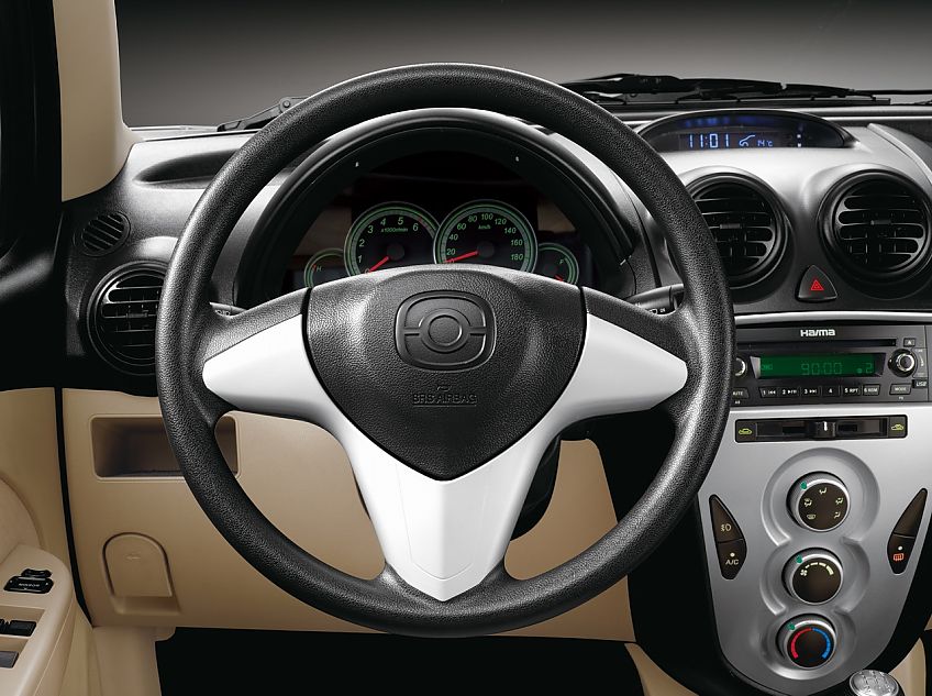 海马王子内饰资料图