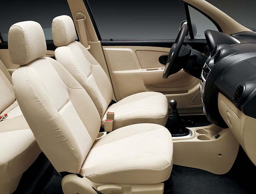 海马王子内饰资料图