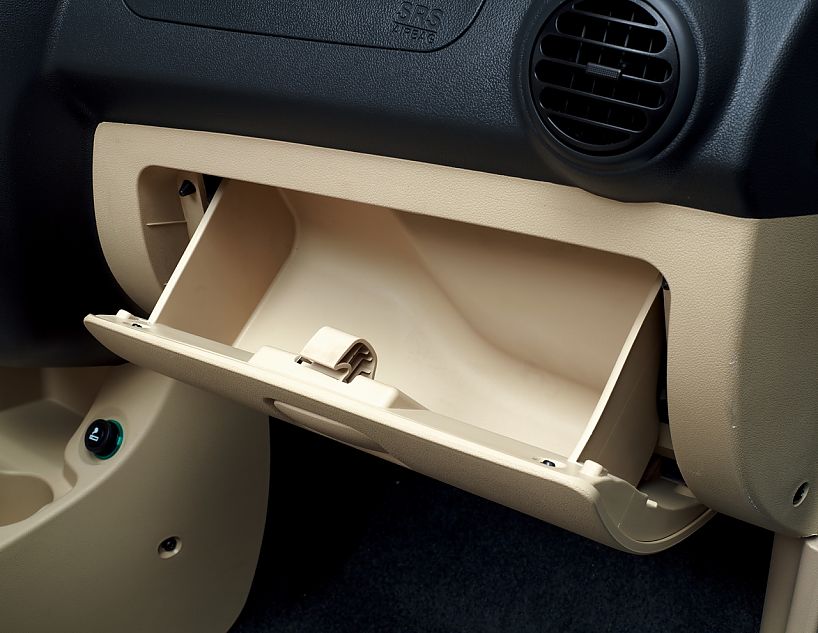 海马王子内饰资料图