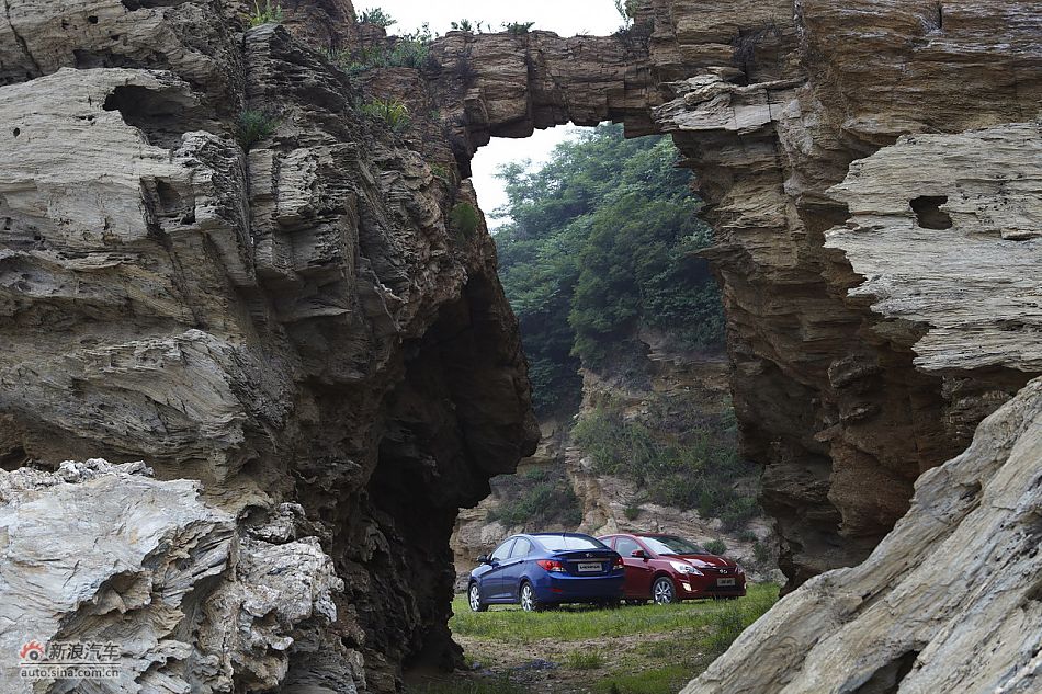 北京现代瑞纳资料图