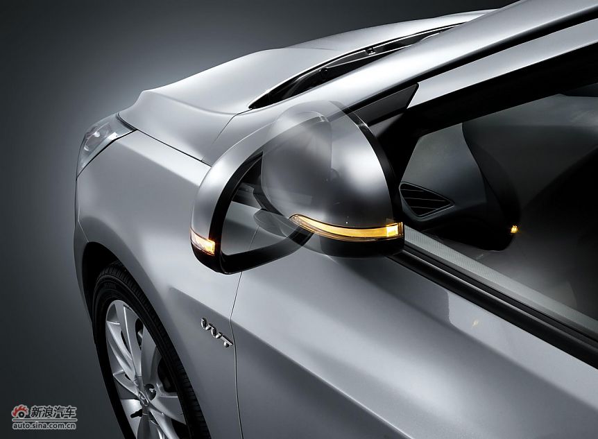 北京现代瑞纳-外观局部