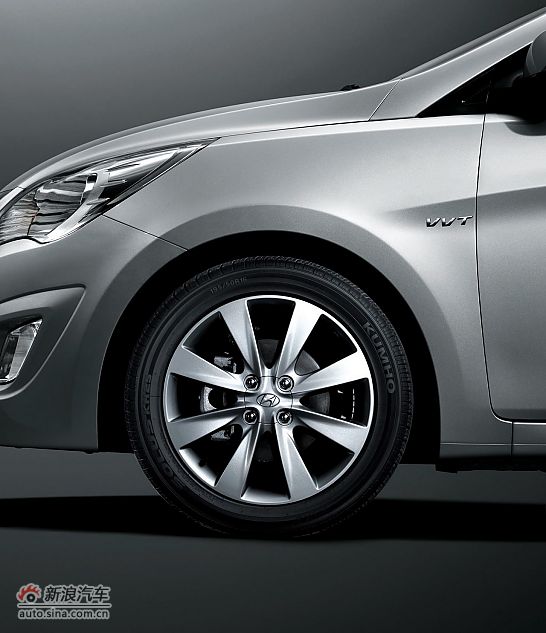 北京现代瑞纳-外观局部