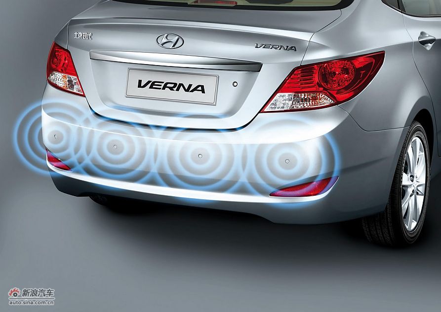 北京现代瑞纳-外观局部