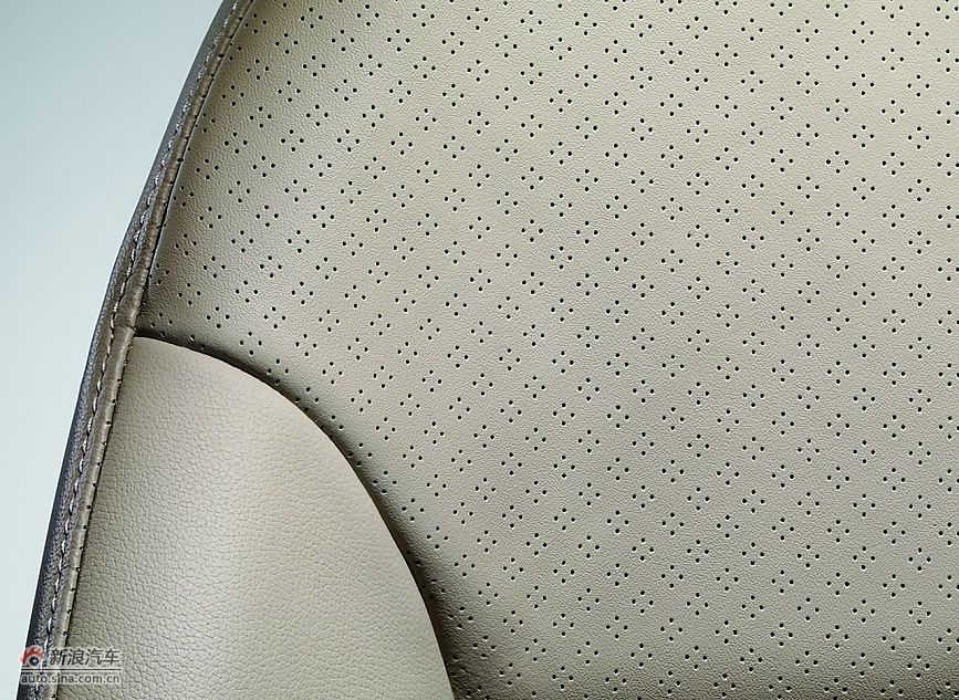 北京现代瑞纳-内饰细节
