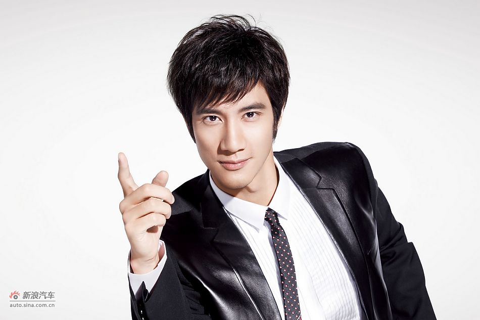 瑞纳形象代言人：王力宏