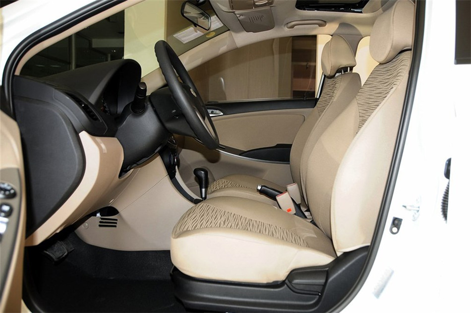 瑞纳三厢 2014款 1.4L AT 领先型