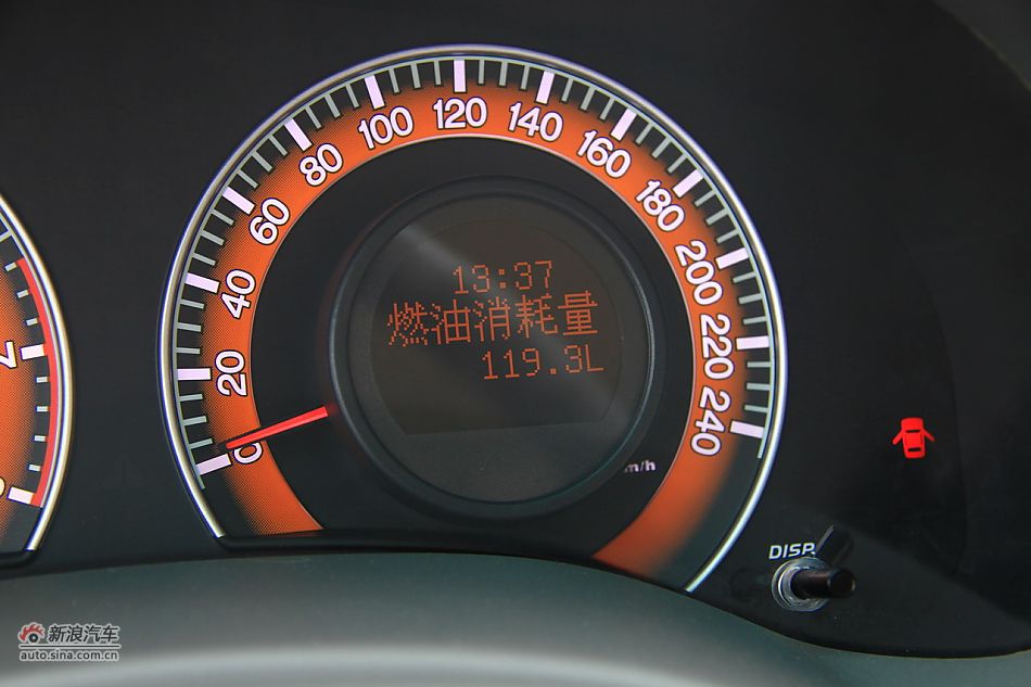 比亚迪L3内饰细节实拍图