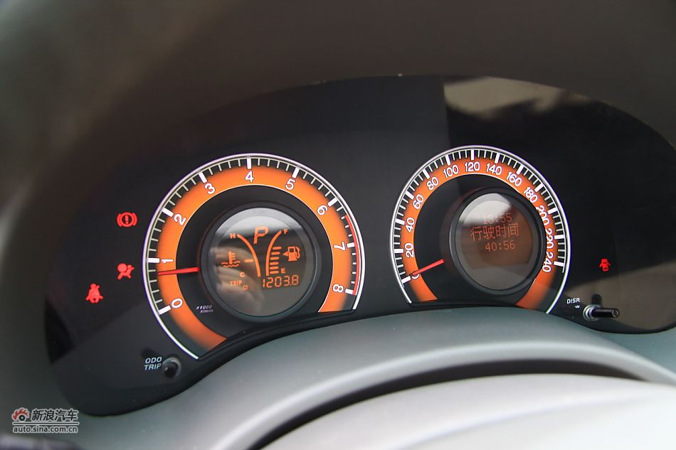比亚迪L3内饰细节实拍图