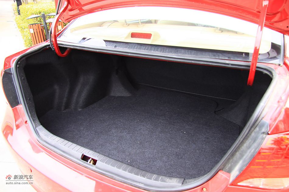 比亚迪L3内饰细节实拍图