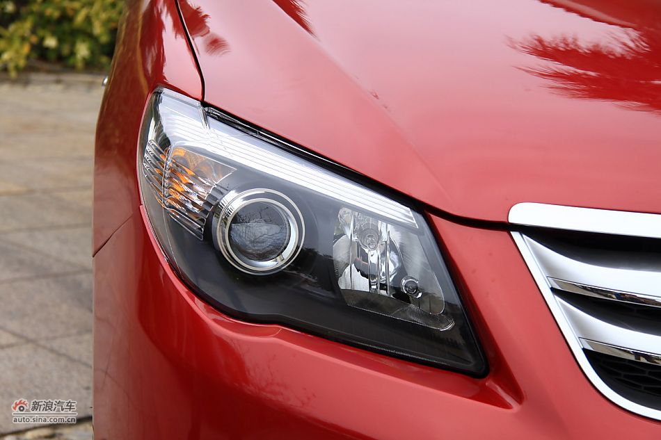 比亚迪L3外观细节实拍图