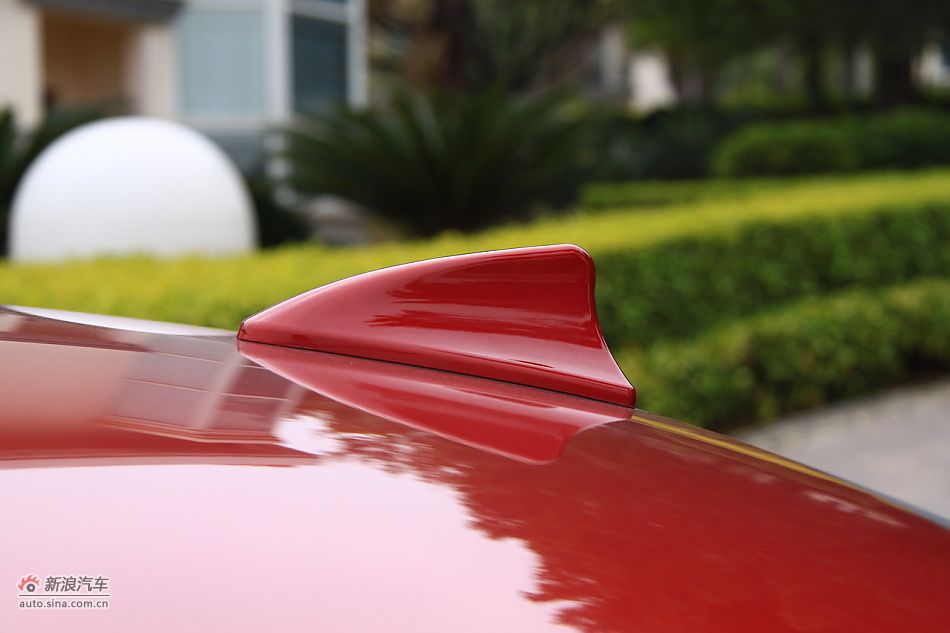 比亚迪L3外观细节实拍图
