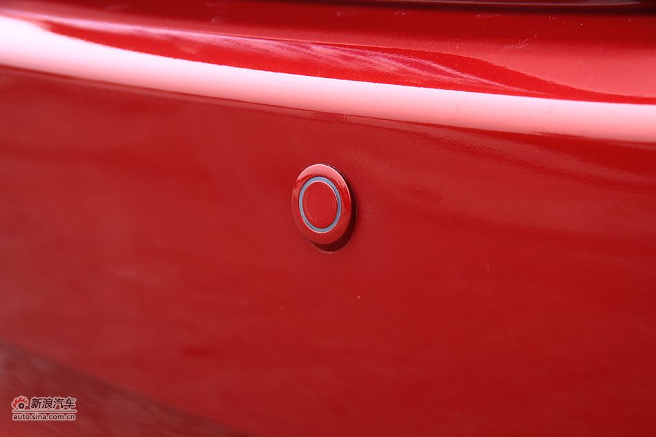 比亚迪L3外观细节实拍图