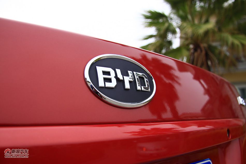 比亚迪L3外观细节实拍图