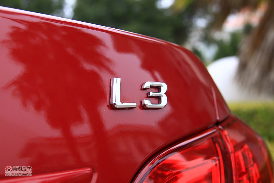 比亚迪L3外观细节实拍图