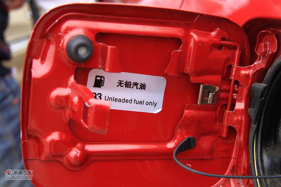 比亚迪L3外观细节实拍图