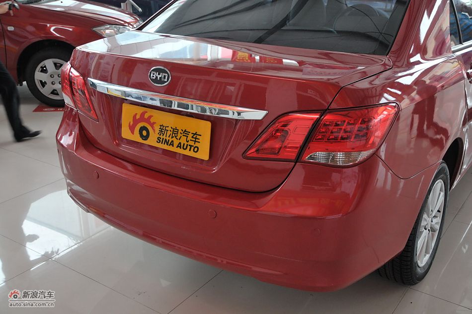 比亚迪L3外观细节