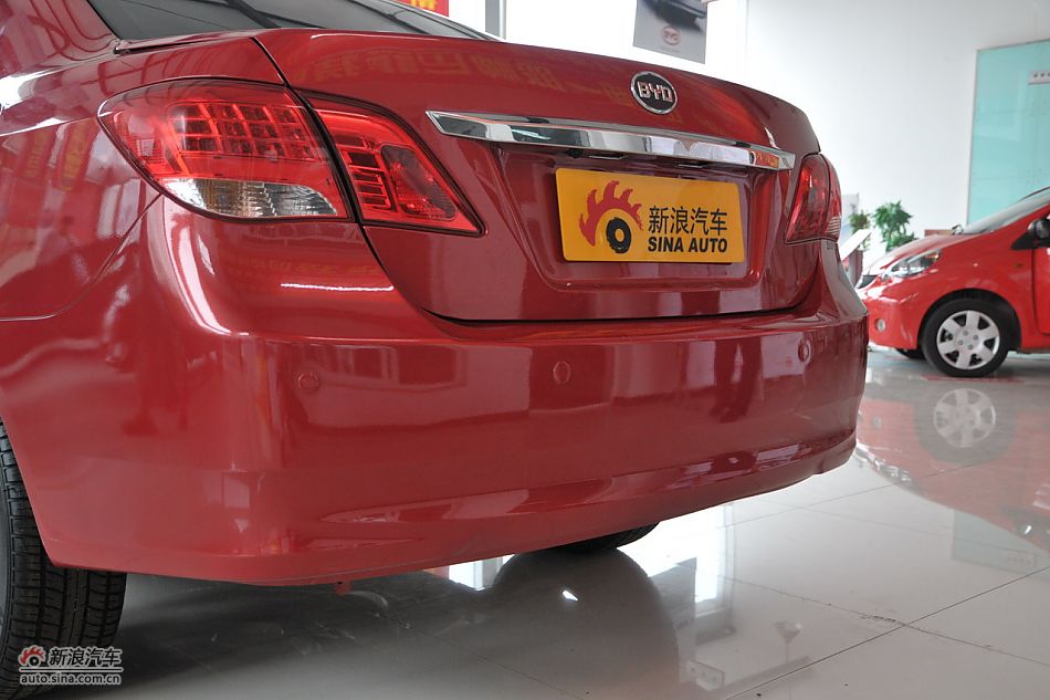 比亚迪L3外观细节