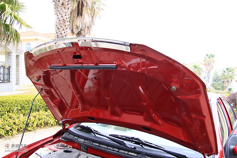 比亚迪L3发动机实拍图