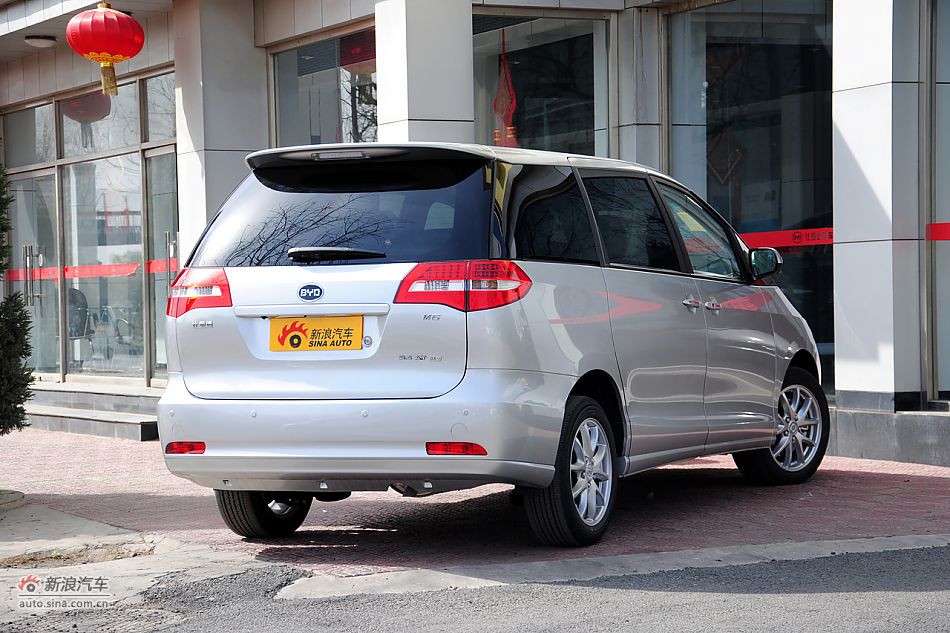 2011款比亚迪M6高清到店实拍