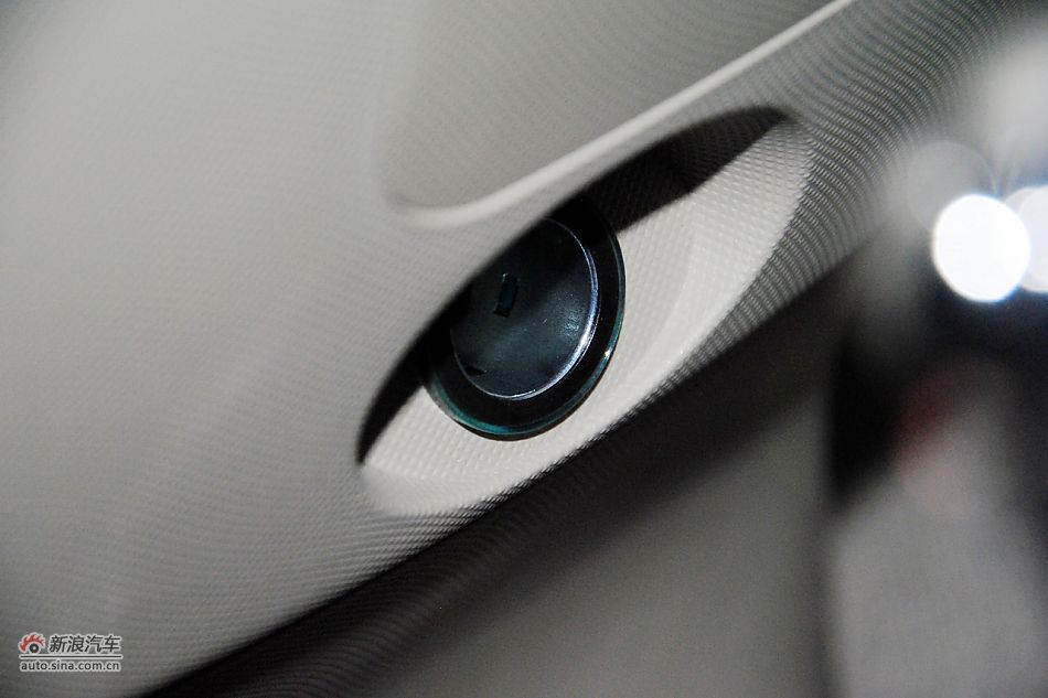 2011款比亚迪M6高清到店实拍