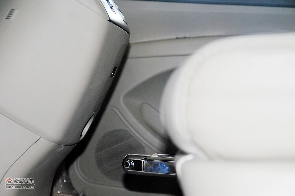 2011款比亚迪M6高清到店实拍