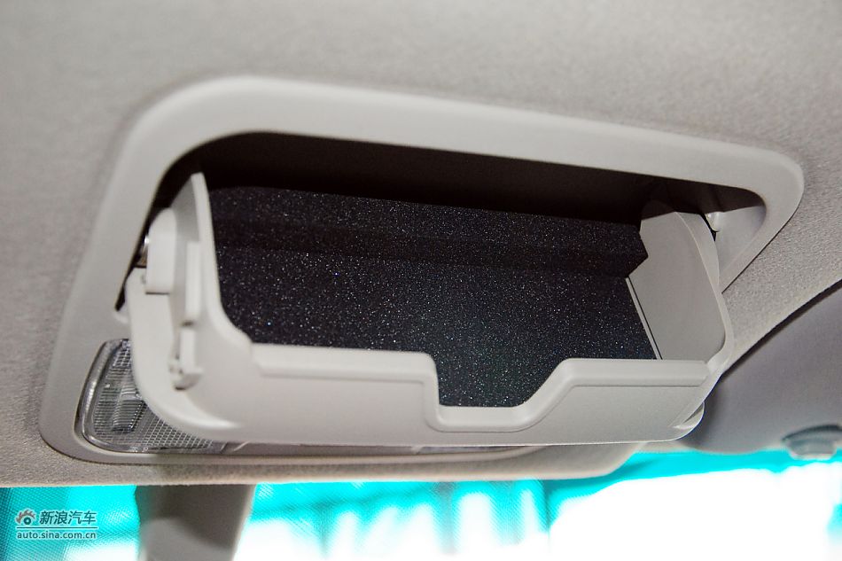 2011款比亚迪M6高清到店实拍