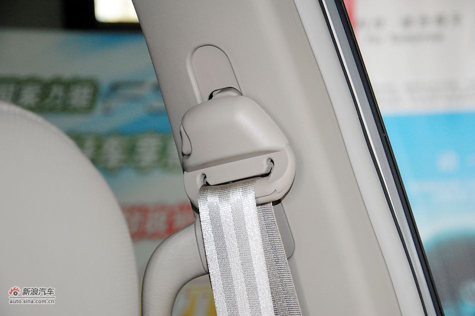 2011款比亚迪M6高清到店实拍