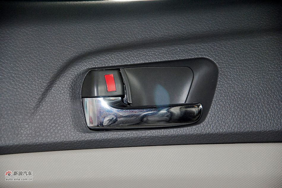 2011款比亚迪M6高清到店实拍