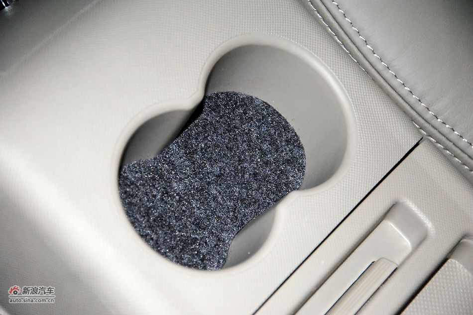 2011款比亚迪M6高清到店实拍