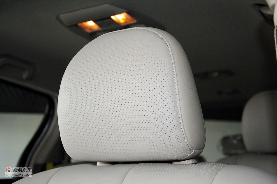 2011款比亚迪M6高清到店实拍