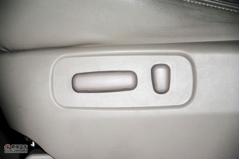 2011款比亚迪M6高清到店实拍