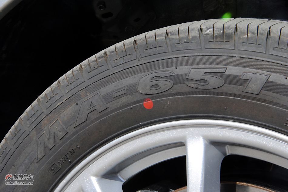 2011款比亚迪M6高清到店实拍