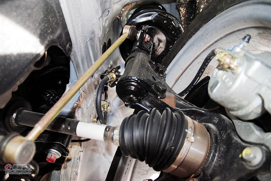 2011款比亚迪M6高清到店实拍