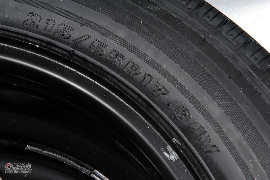 2011款比亚迪M6高清到店实拍