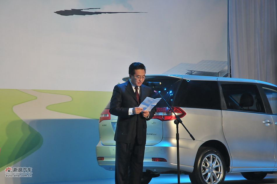 西藏自治区副主席邓小刚