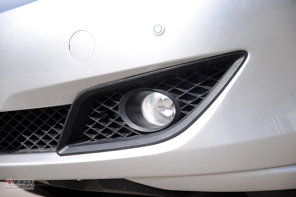 2011款比亚迪M6高清到店实拍