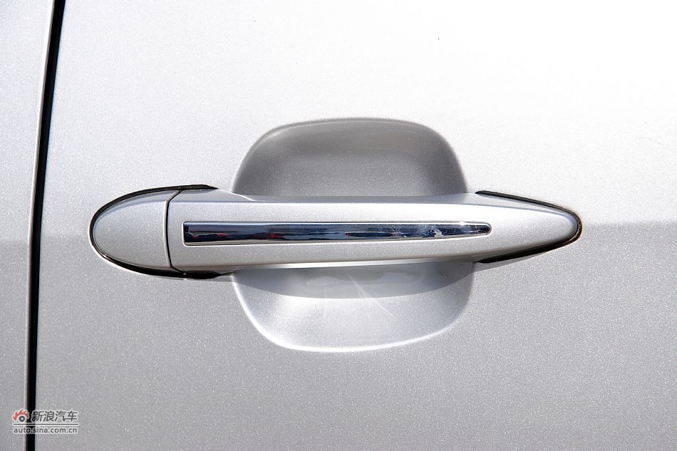 2011款比亚迪M6高清到店实拍